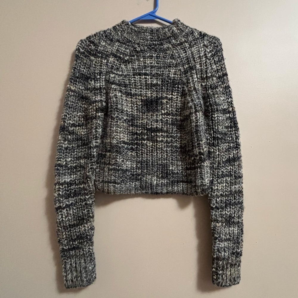 🥰2/$20 Wilfred Free XS Retrograde Soft Wool Blend Crop Sweater Neutral Gray